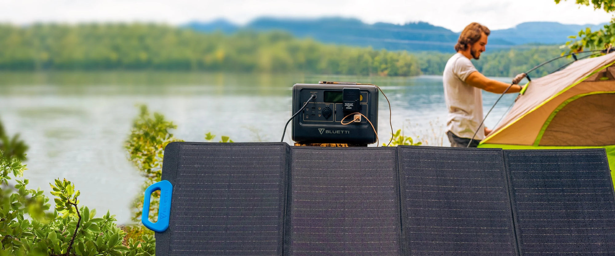 BLUETTI PV120 Foldable / Portable Monocrystalline Cells Solar Panel 120W