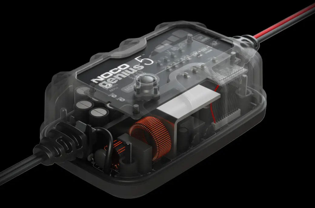NOCO GENIUS5 Smart Trickle Battery Charger With EVA Protective Case
