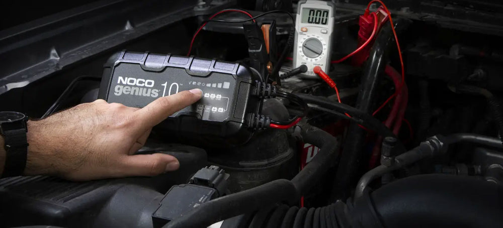 NOCO GENIUS10 Smart Trickle Battery Charger With EVA Protective Case