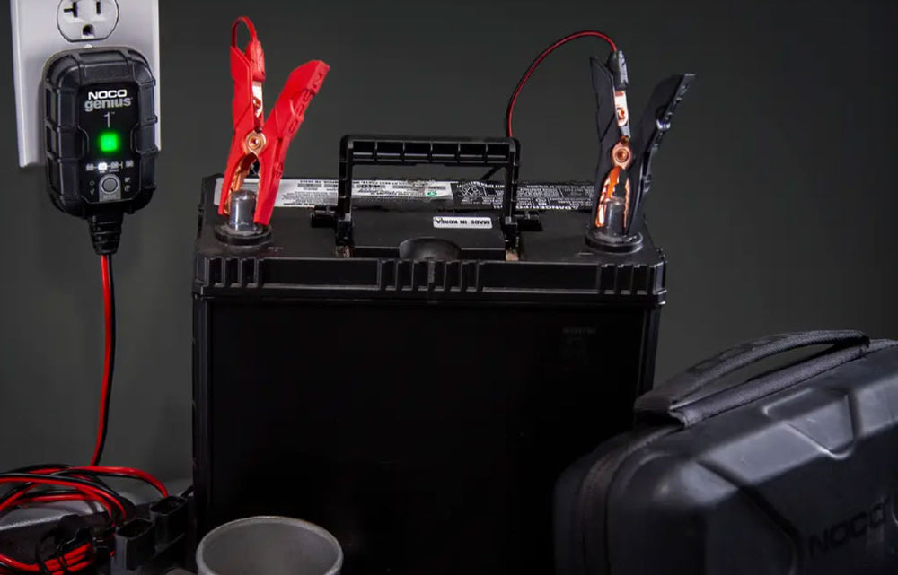 NOCO GENIUS1 Battery Maintainer 1 Amp 6V/12V Smart Trickle Battery Charger